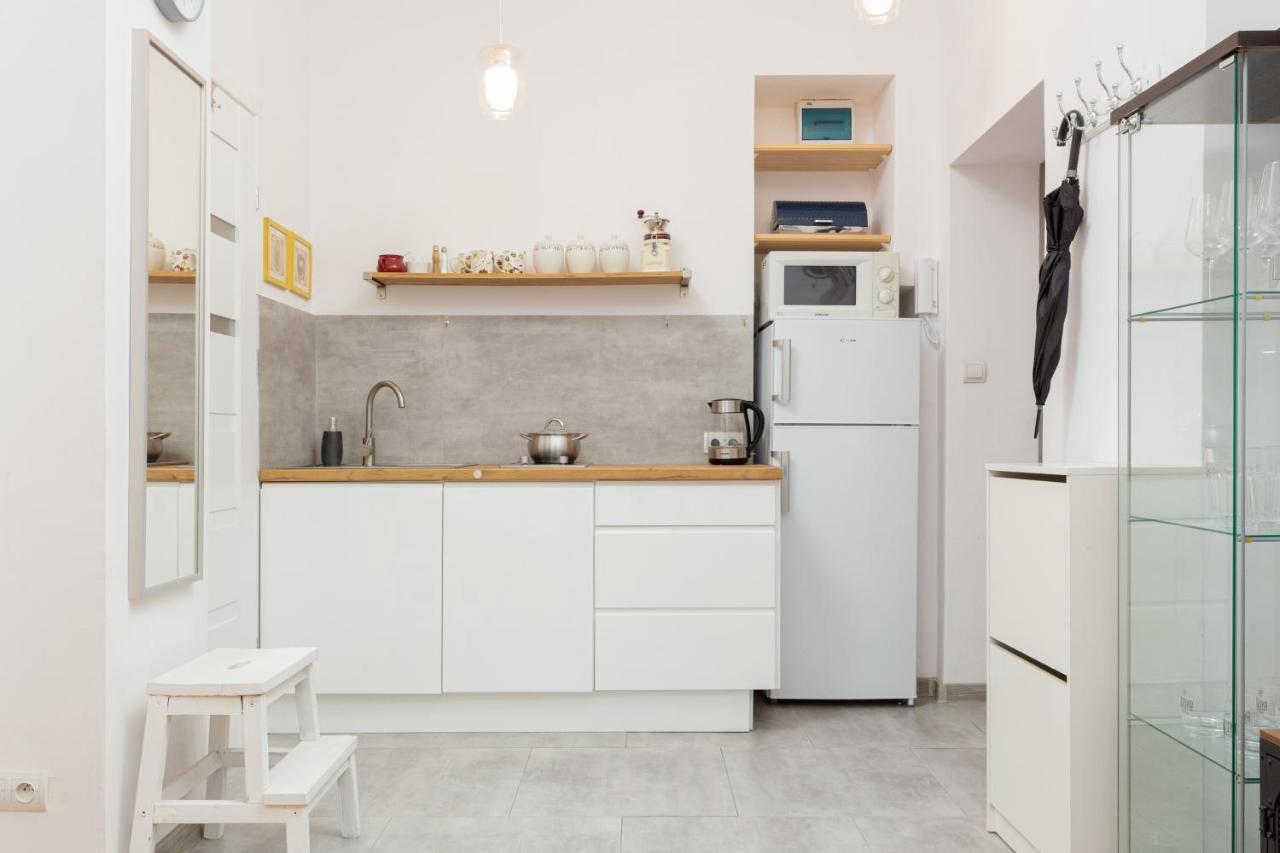 Downtown Studio Marszalkowska By Noclegi Renters Warszawa Exteriör bild